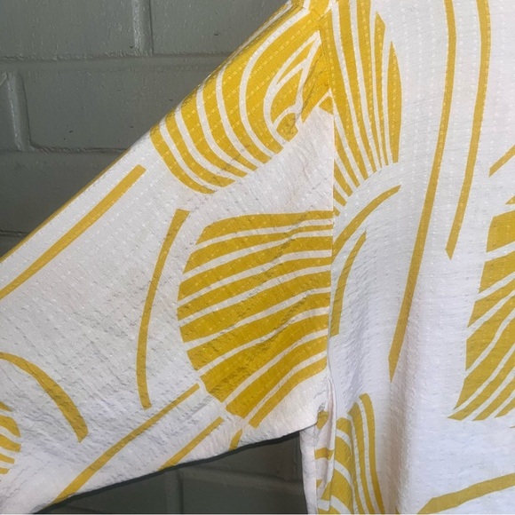 FRNCH Button Up Gauzy Blouse Green Apricot Small - Picture 8 of 11